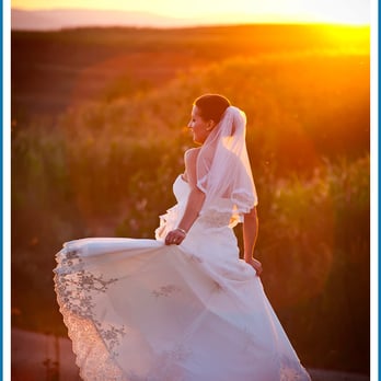 H Photography - wedding photo in sunset - Event Photography Near Me