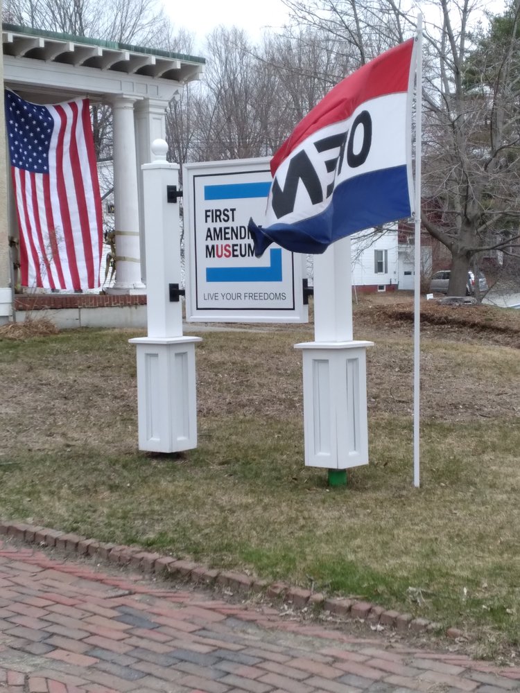 Charles W Hodsdon II Law Office - divorce attorney in Bangor, ME