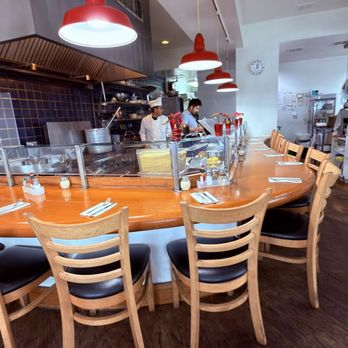 Spoon House Bakery & Restaurant - First in.. the chef is busy.. - Bakeries Near Me - Gardena, California