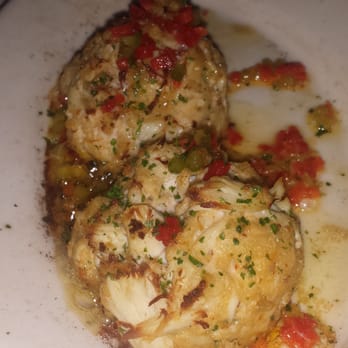 Ruth's Chris Steak House - Crab Cakes - Steakhouses Near Me - Pasadena, California