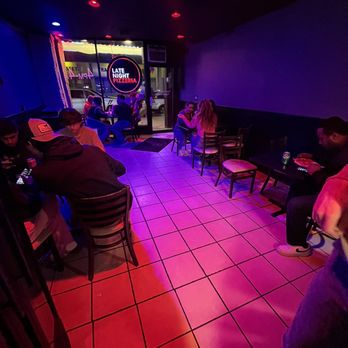 Za Late Night Pizzeria - people sitting at tables - Pizza Near Me - Seaford, New York Za Late Night Pizzeria - people sitting at tables - Pizza Near Me - Seaford, New York