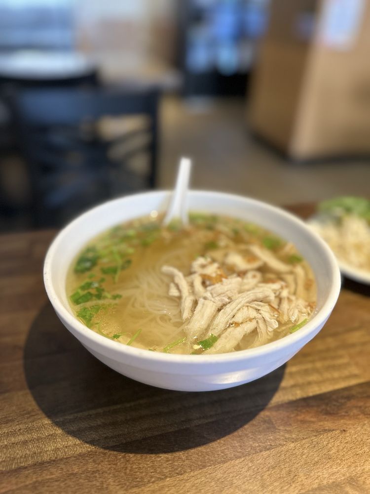 Ly's Vietnamese Cuisine