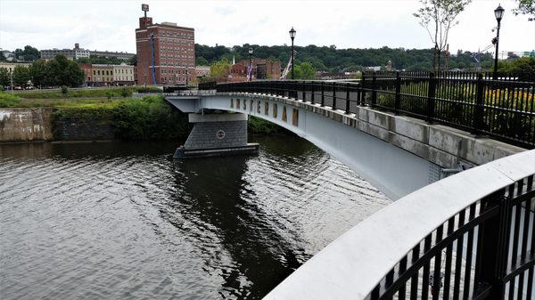 Mohawk Valley Gateway Overlook Pedestrian Bridge by null