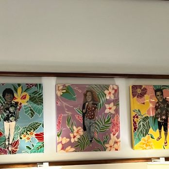 Delta Sky Club - Cool art - Airport Lounges Near Me - Honolulu, Hawaii Delta Sky Club - Cool art - Airport Lounges Near Me - Honolulu, Hawaii