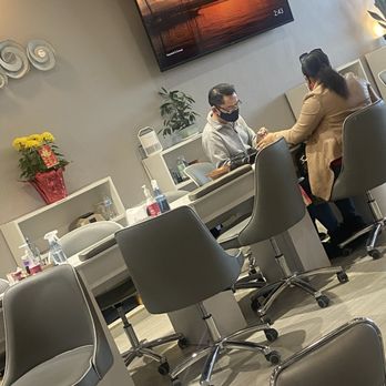 Briller Nails Lounge - Nail Salons Near Me - Hampton, Virginia