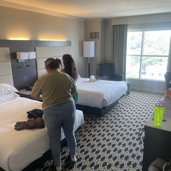 Hilton Columbia Center - Basic room - Hotels Near Me - Columbia, South Carolina Hilton Columbia Center - Basic room - Hotels Near Me - Columbia, South Carolina