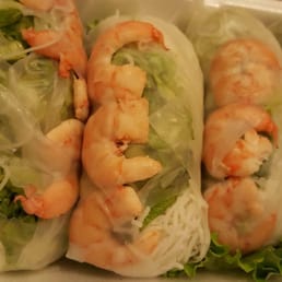 2 Pieces Spring Rolls