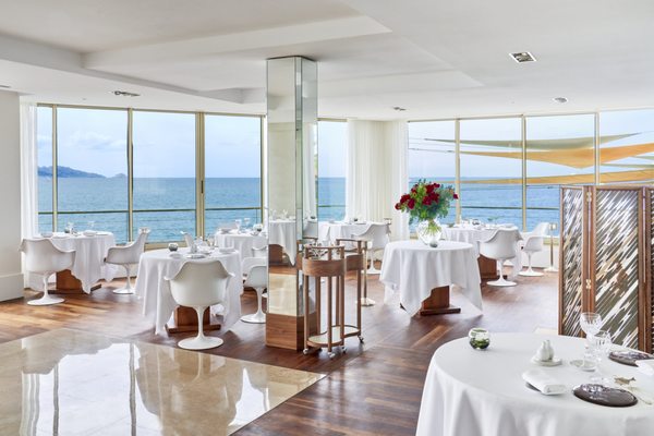 Le Petit Nice Passedat - Restaurant Gastronomique 3 Étoiles by null