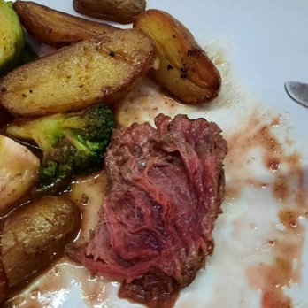 Les Frères de la Côte - Cheval (horse) flank steak, fall apart tender, like a well prepared short rib - Pizza Near Me - Quebec City, Quebec Les Frères de la Côte - Cheval (horse) flank steak, fall apart tender, like a well prepared short rib - Pizza Near Me - Quebec City, Quebec