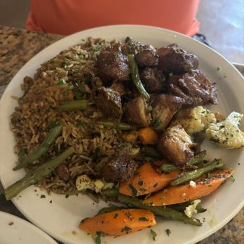 Mo's Restaurant - Fried Pork (Griot with rice and veggies) - Haitian Near Me - Key West, Florida