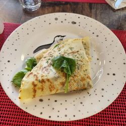 Papa Pixels Crepe Shop - Chicken and Mushroom Crepe