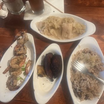 Curry n Jerk - Caribbean Near Me - Memphis, Tennessee