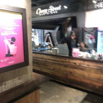 Chefs Hall - Food Court Near Me - Toronto, Ontario