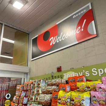 H Mart - Korean Near Me - Fort Lee, New Jersey