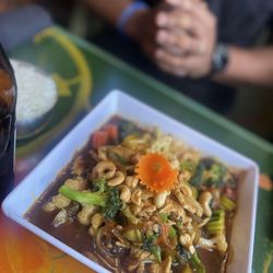 Indochine - Cashew Chicken