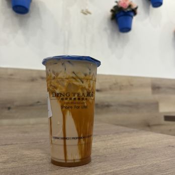Ding Tea Hollywood  - Bubble Tea Near Me - Los Angeles, California
