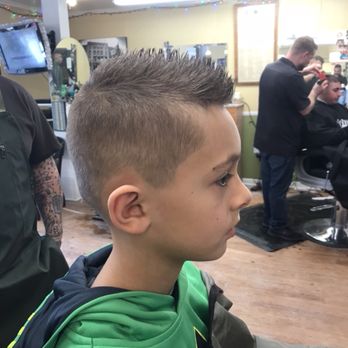Comb and Razor - Barbers Near Me - Webster, New York
