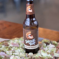 Your Pie Pizza - Great pizza. Great beer. Total win.