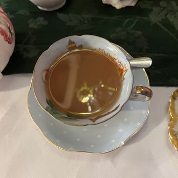 Let Them Eat Cake Tea Room - My cup of Darjeeling. - Tea Rooms Near Me - Salem, Oregon