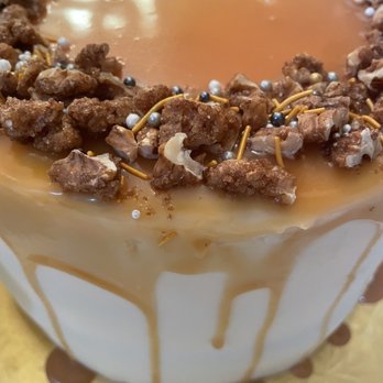 Good Bakes Co. - Custom Cakes Near Me Good Bakes Co. - Custom Cakes Near Me