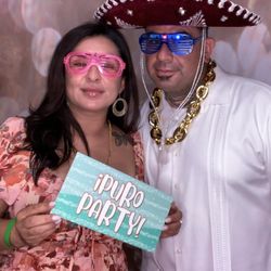 831 Photo Booth