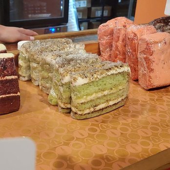Papa Buck's BBQ - Selection of cakes - Barbeque Near Me - Vidalia, Georgia