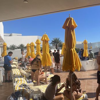LIV Beach - Swimming Pools Near Me - Las Vegas, Nevada LIV Beach - Swimming Pools Near Me - Las Vegas, Nevada