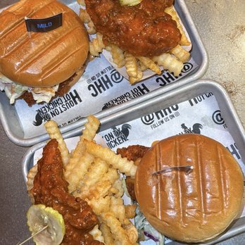 Houston TX Hot Chicken - Classic Chicken Sandwich - Sandwiches Near Me - Las Vegas, Nevada Houston TX Hot Chicken - Classic Chicken Sandwich - Sandwiches Near Me - Las Vegas, Nevada