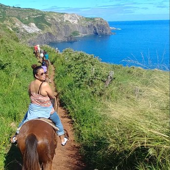Circle M Ranch - Horseback Riding Near Me - Wailuku, Hawaii Circle M Ranch - Horseback Riding Near Me - Wailuku, Hawaii