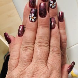 Acrylic nails by Nhi Acrylic nails by Nhi