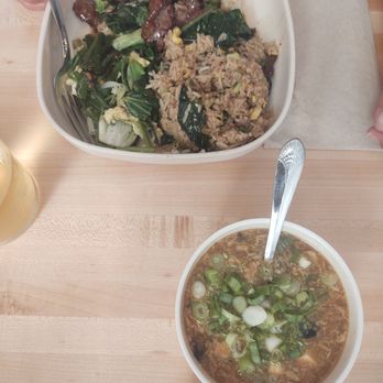 Mamahuhu - Broccoli Beef upgraded to jad rice with veggies and hot and sour soup - Chinese Near Me - Mill Valley, California Mamahuhu - Broccoli Beef upgraded to jad rice with veggies and hot and sour soup - Chinese Near Me - Mill Valley, California