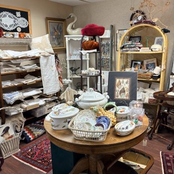 Stone Soup Antiques Gallery - Antiques Near Me - Ballston Spa, New York Stone Soup Antiques Gallery - Antiques Near Me - Ballston Spa, New York