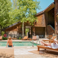 PlumpJack Inn - Pool and hot tubs