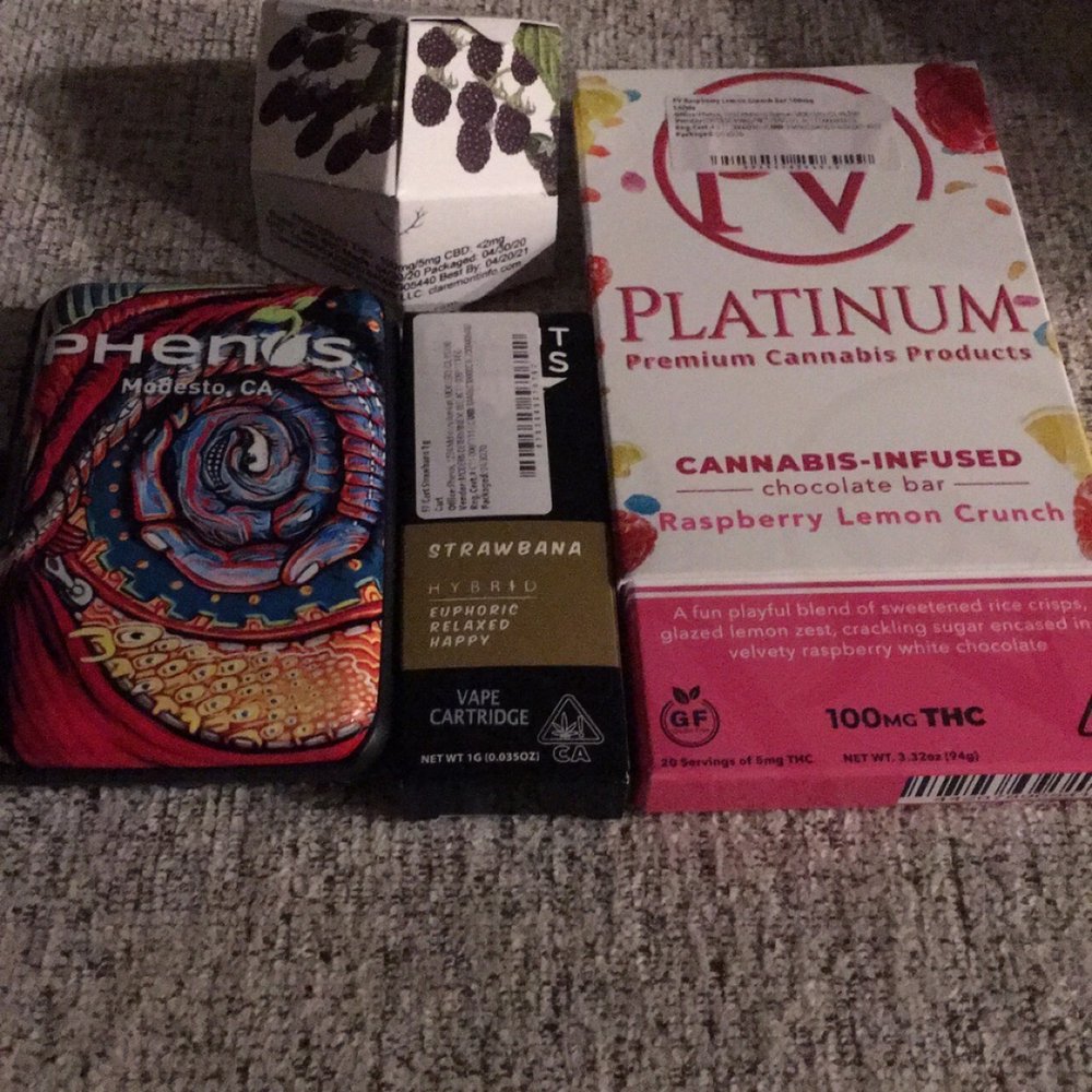 Phenos Dispensary - Pen battery, cartridge, gummies and chocolate bar :) I'm a happy gal. - Cannabis Dispensaries Near Me - Modesto, California Phenos Dispensary - Pen battery, cartridge, gummies and chocolate bar :) I'm a happy gal. - Cannabis Dispensaries Near Me - Modesto, California