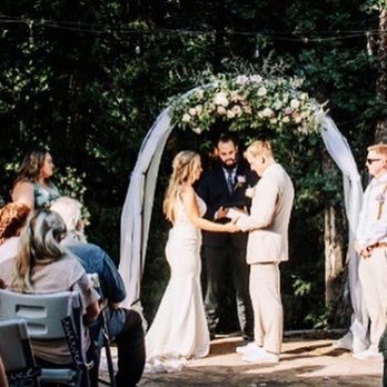 Saluti Cellars - Barn location - Venues & Event Spaces Near Me - Somerset, California