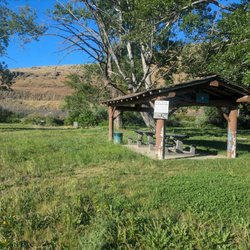Harlan landing - A picnic shelter you can stop at to eat or reserve through the Yakima Park Service.