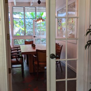 Waioli Kitchen and Bake Shop - More interior seating room - Breakfast & Brunch Near Me - Honolulu, Hawaii Waioli Kitchen and Bake Shop - More interior seating room - Breakfast & Brunch Near Me - Honolulu, Hawaii