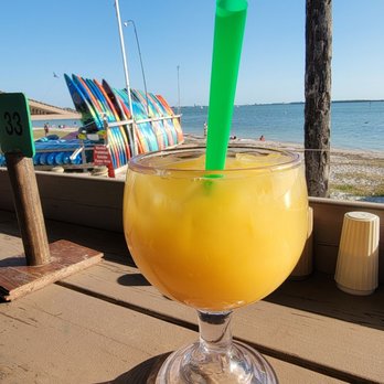 High & Dry Grill - Rum punch - Tiki Bars Near Me - Dunedin, Florida High & Dry Grill - Rum punch - Tiki Bars Near Me - Dunedin, Florida