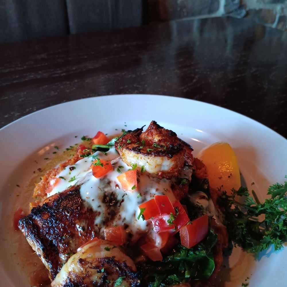 Appalachian Grill - Salmon, shrimp, mashed sweet potatoes and spinach - American Near Me - Cartersville, Georgia Appalachian Grill - Salmon, shrimp, mashed sweet potatoes and spinach - American Near Me - Cartersville, Georgia