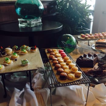 OCEAN2000 - Dessert table - New American Near Me - Fort Lauderdale, Florida OCEAN2000 - Dessert table - New American Near Me - Fort Lauderdale, Florida