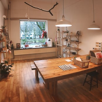 Round & Round - Cozy decor - Desserts Near Me - Rotterdam, ZH Round & Round - Cozy decor - Desserts Near Me - Rotterdam, ZH