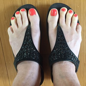 Le Nails & Spa - Nail Salons Near Me - Austin, Texas