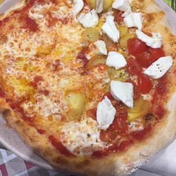 La Spigolatrice di Sapri - Pizza Near Me - Bresso, Michigan La Spigolatrice di Sapri - Pizza Near Me - Bresso, Michigan