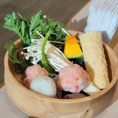 RAKU Shabu Shabu House by null