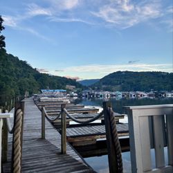 Whippoorwill Bar & Grill - Bar area