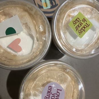 Starbucks - Coffee & Tea Near Me - Pembroke Pines, Florida Starbucks - Coffee & Tea Near Me - Pembroke Pines, Florida