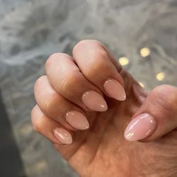 Diva Nails - Nails
