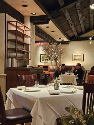 Gramercy Tavern by null