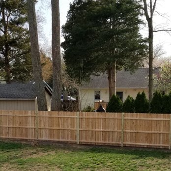 Tico's Fencing - The previous owner had a "3 step top" meaning three 6 inch drops at the top of the fence - left to right...ugh. Now perfect. - Fences & Gates Near Me Tico's Fencing - The previous owner had a "3 step top" meaning three 6 inch drops at the top of the fence - left to right...ugh. Now perfect. - Fences & Gates Near Me