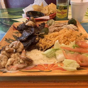 La Parada - Carne Asada with Shrimps & Cheese Plate - Mexican Near Me - Indianapolis, Indiana La Parada - Carne Asada with Shrimps & Cheese Plate - Mexican Near Me - Indianapolis, Indiana